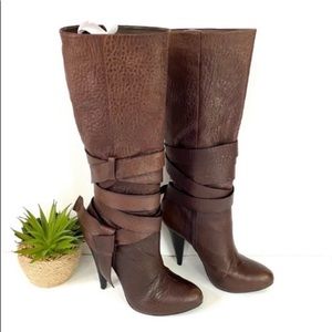 BCBGMAXAZRIA brown boots 9